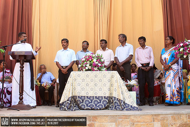 Praising The Service Of Teachers - St. Joseph Vaz College - Wennappuwa - Sri Lanka