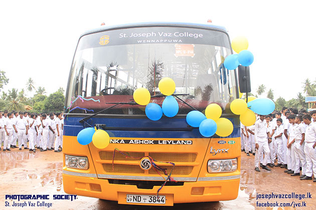 An Admirable Bus Donation From Old Boys Association - St. Joseph Vaz College - Wennappuwa - Sri Lanka